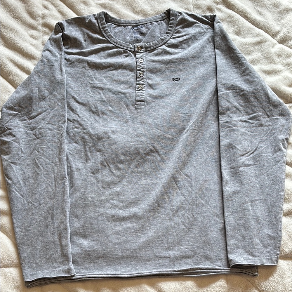 Men's Gray Henley Shirt